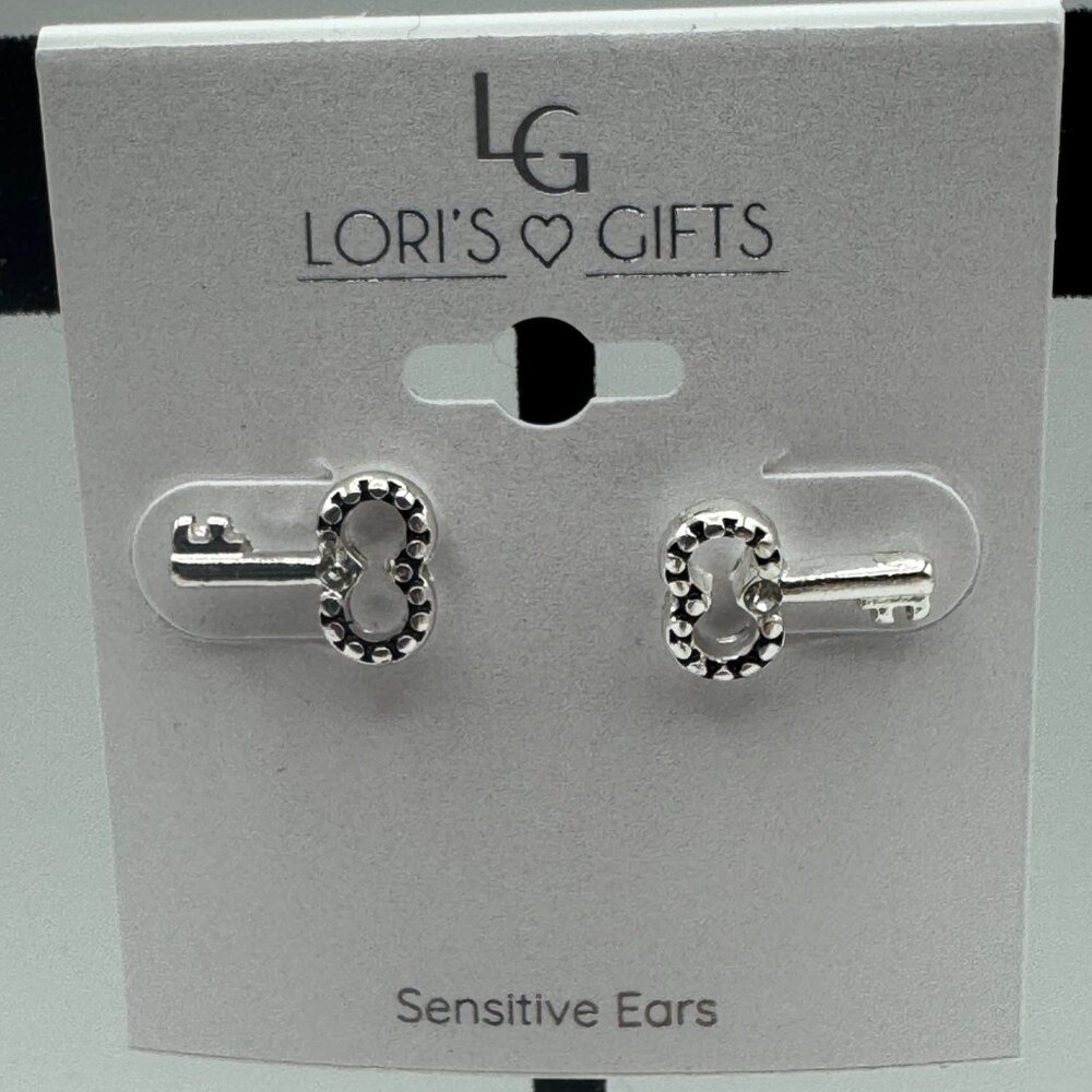 Loris Gifts Heart Key Stud Earrings Silver-Tone Hypoallergenic Sensitive Ears Ne